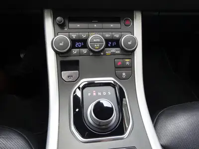 Land Rover Range Rover Evoque Cabriolet — Élégance et polyvalence en version décapotable — Miniatur 17
