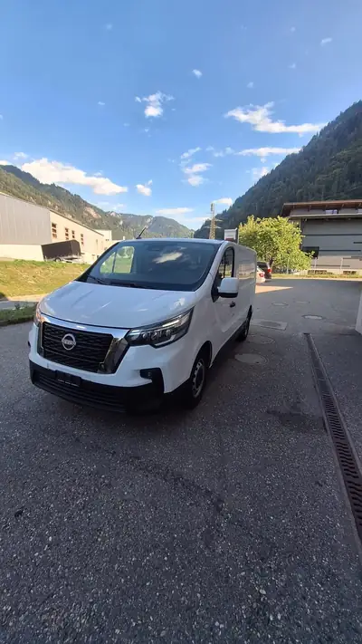 Nissan Primastar N-Connecta — Utilitaire diesel spacieux, kilométrage quasi neuf — détail