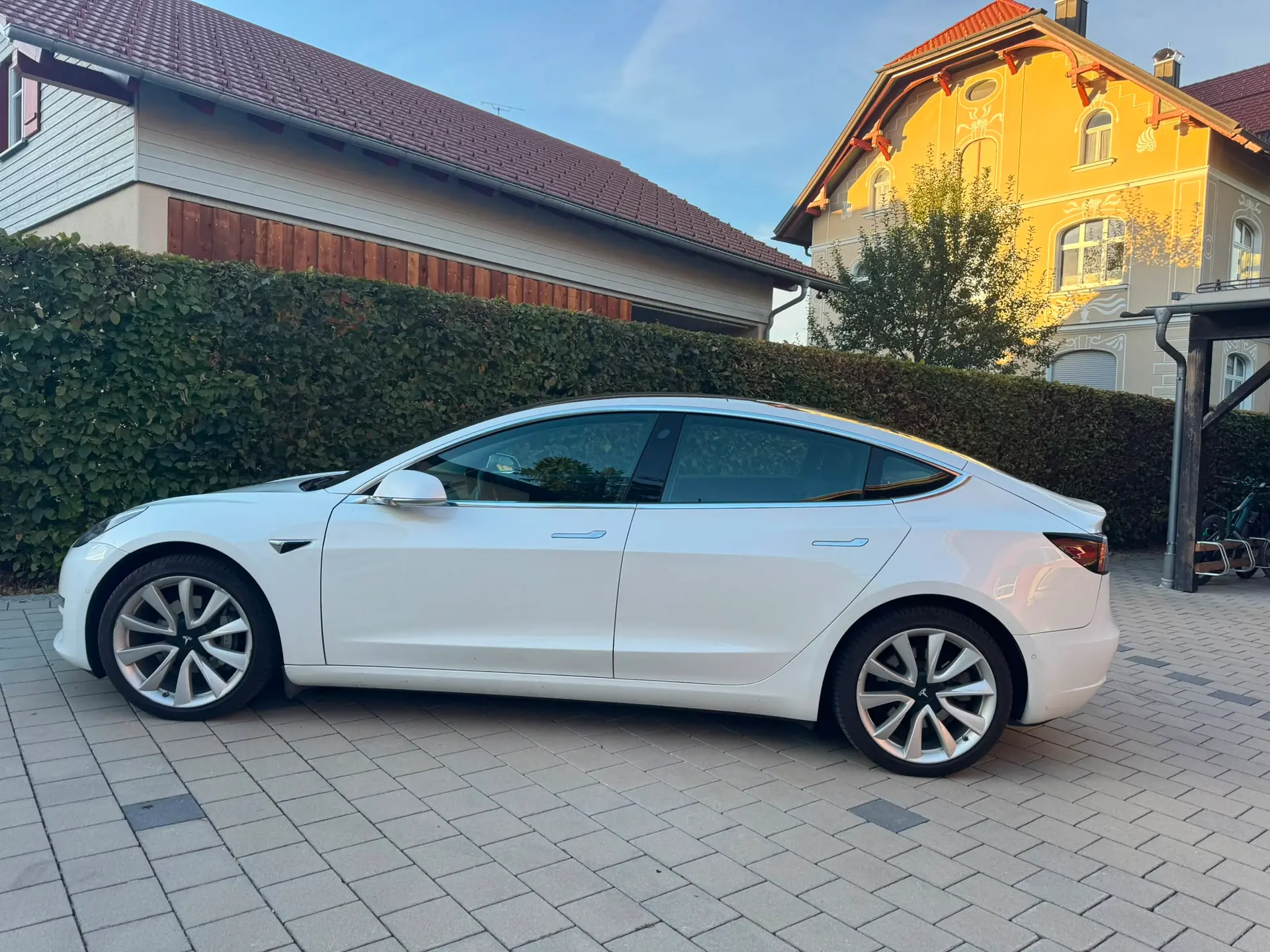 Tesla Model 3 2020 occasion St. Gallen — 1