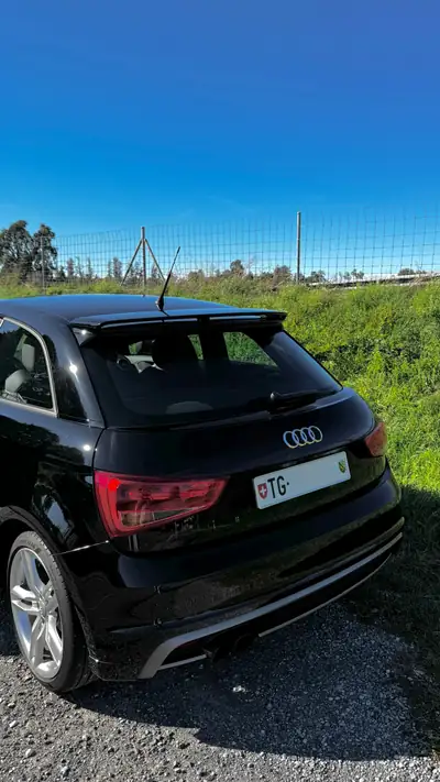 Audi A1 1.4 TFSI Ambition S-Tronic — Citadine sportive, sans accident — cruscotto