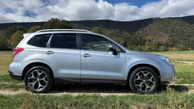 Subaru Forester 2.0D Luxury — SUV robuste, AWD, entretien impeccable — detail