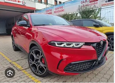 Alfa Romeo Tonale Veloce 2023 — SUV compact hybride, 40 000 km seulement — interior