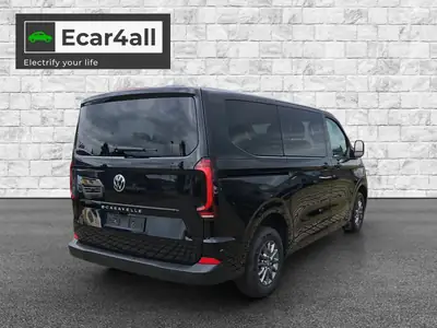 VW Caravelle BEV 2025 — Minibus électrique 7 places, rarissime et écologique — intérieur