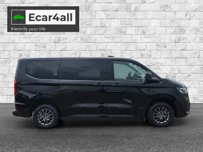 VW Caravelle BEV 2025 — Minibus électrique 7 places, rarissime et écologique — détail