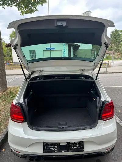 VW Polo 1.8 TSI GTI — Sportive compacte, 192 ch et sans sinistre — rear view