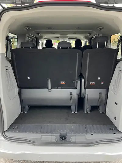 Ford Tourneo Custom 340 L1H1 PHEV — Monospace hybride rechargeable 8 places, technologie premium — Miniatur 12
