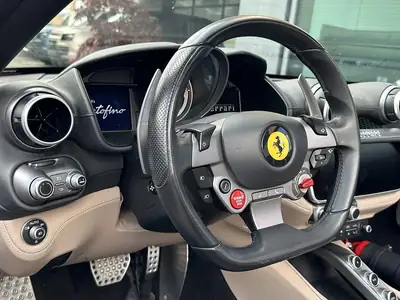 Ferrari Portofino 3.9 Turbo — Cabriolet sport rouge, 599 ch, état impeccable — Miniature 22