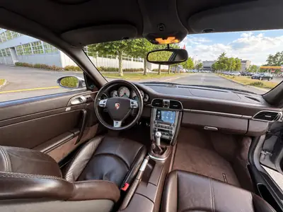 Porsche 911 Carrera 4S 3.8 — Coupé sportif légendaire, 106'000 km, sans sinistre — dashboard