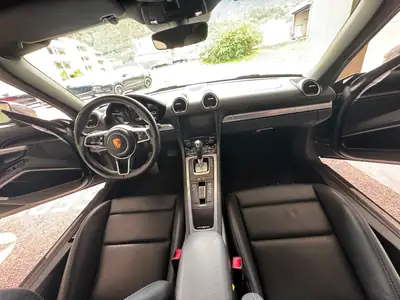 Porsche 718 Boxster 2.0 PDK — Roadster sportif, 60'000 km, propulsion arrière — detail