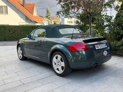 Audi TT 1.8 20V Turbo 180 ch — Cabriolet légendaire, moteur turbo performant — Heckansicht