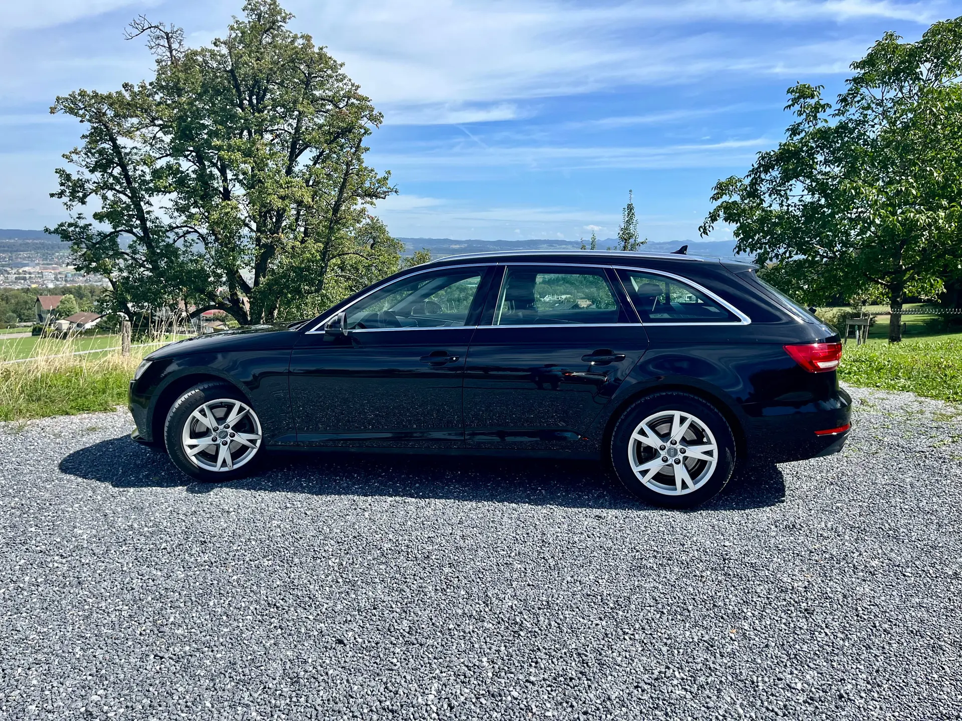 Audi A4 2018 occasion Dubendorf — 1
