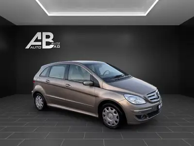 Mercedes-Benz Classe B 200 T — Monospace polyvalent, entretien récent et 193 ch — dettaglio