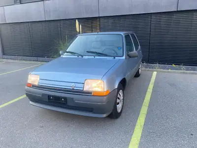 Renault R5 Automat 1989 — Classique iconique, contrôle technique veteran réussi — arrière