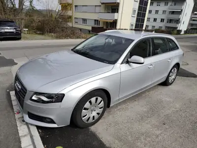 Audi A4 Avant 2.0 TFSI 211 ch — Break polyvalent quattro, frais de révision inclus — side view