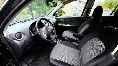 Nissan Micra 1.2 DIG-S Acenta CVT — Citadine économe et fiable, 65'000 km — Miniature 9
