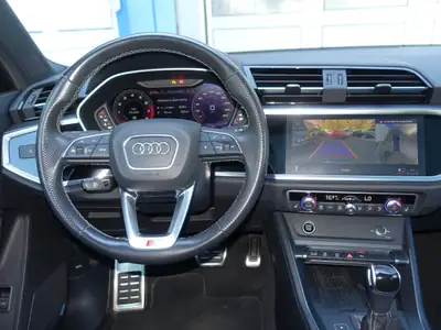 Audi Q3 35 TFSI Advanced — SUV compact performant, 55 400 km seulement — Miniatur 11