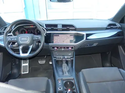 Audi Q3 35 TFSI Advanced — SUV compact performant, 55 400 km seulement — Miniatur 12