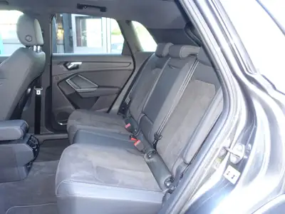 Audi Q3 35 TFSI Advanced — SUV compact performant, 55 400 km seulement — Miniatur 14
