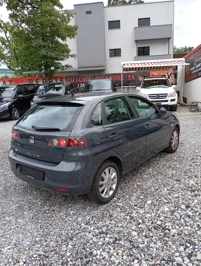 SEAT Ibiza 1.4 16V Shake — Citadine fiable, sans accident, parfaite pour la ville — Miniature 7
