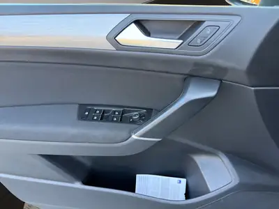 VW Touran 1.4 TSI BlueMotion — Monospace 7 places, caméra & navigation intégrée — Miniatura 12