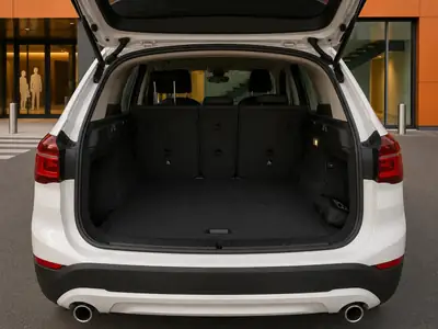 BMW X1 20d xDrive — SUV compact diesel performant, 99 800 km, état impeccable — Miniature 12