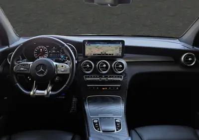 Mercedes-Benz GLC 43 AMG 4Matic — SUV sportif haute performance, 126'000 km, équipement premium — Miniature 9