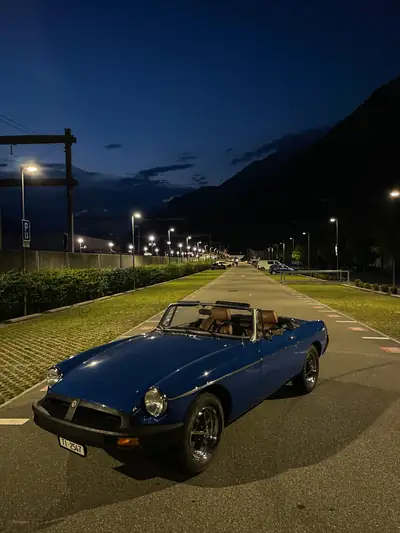 MG MGB 1975 — Cabriolet British classique, 49 671 km, sans sinistre — Detail