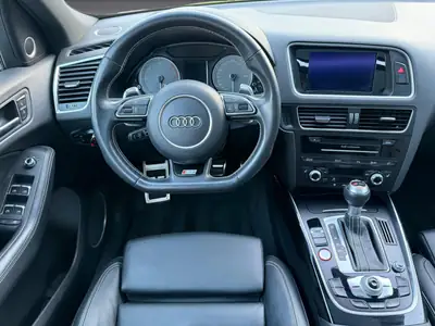 Audi SQ5 3.0 TDI Quattro — SUV sportif diesel, équipement premium, sans accident — Seitenansicht