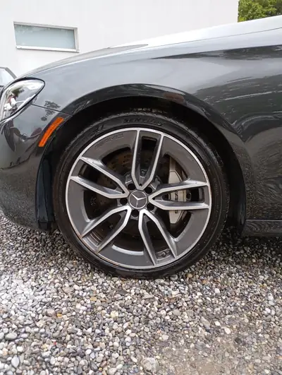 Mercedes-AMG E53 4Matic — Berline sportive haute performance, 54'000 km seulement — Miniature 8