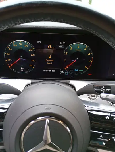 Mercedes-AMG E53 4Matic — Berline sportive haute performance, 54'000 km seulement — Miniature 10