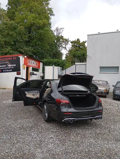 Mercedes-AMG E53 4Matic — Berline sportive haute performance, 54'000 km seulement — Miniature 15