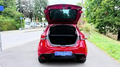 Mazda 2 SKYACTIV-G 90 Ambition Plus — Citadine fiable, automatique, faible consommation — Miniature 7