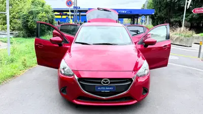 Mazda 2 SKYACTIV-G 90 Ambition Plus — Citadine fiable, automatique, faible consommation — Miniature 8