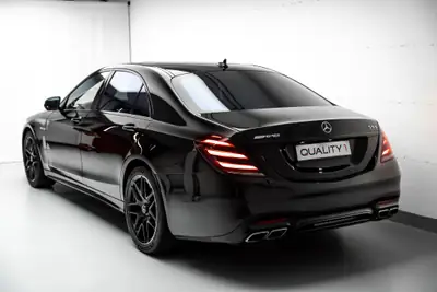 Mercedes-Benz S 63 AMG — Berline de luxe haute performance, 52 500 km seulement — Miniatura 7