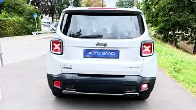 Jeep Renegade 2.0 CRD Opening Edition AWD — Robustesse diesel, traction intégrale affirmée — Innenraum