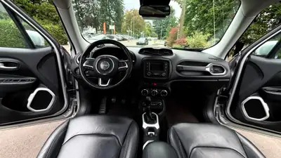 Jeep Renegade 2.0 CRD Opening Edition AWD — Robustesse diesel, traction intégrale affirmée — Miniatur 9