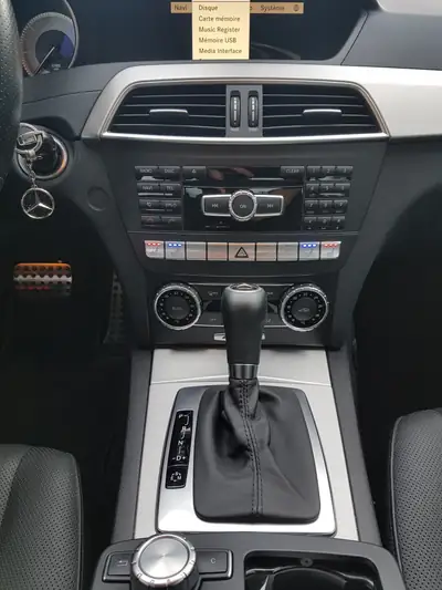 Mercedes-Benz C 250 CDI — Berline diesel 204 ch, Pack AMG et 8 roues, toutes options — Detail