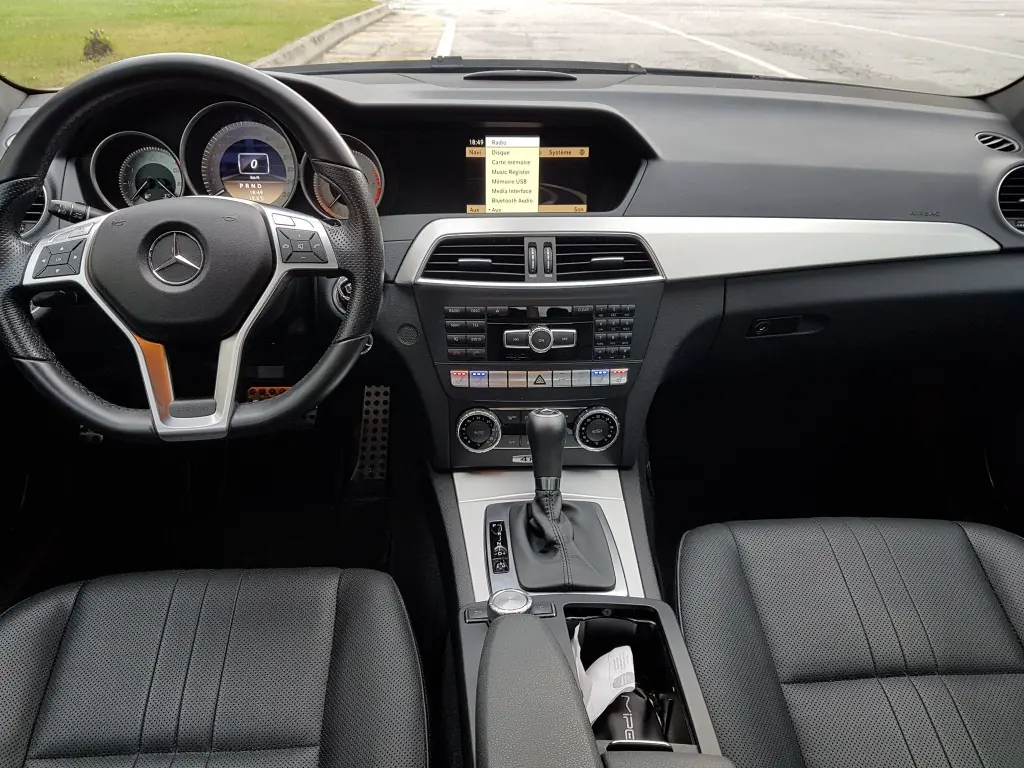 Mercedes-Benz Classe C 2012 occasion Chermignon d'en Bas — 5