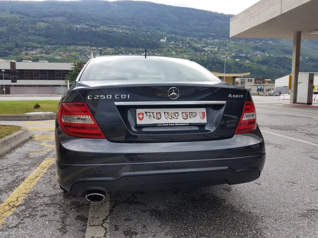 Mercedes-Benz Classe C 2012 occasion Chermignon d'en Bas — 4