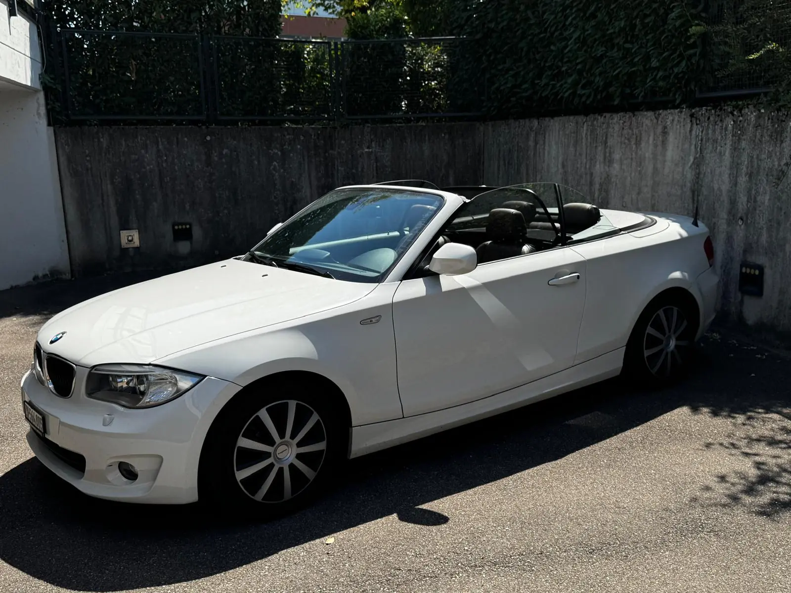 BMW 118 2012 occasion Dübendorf — 1