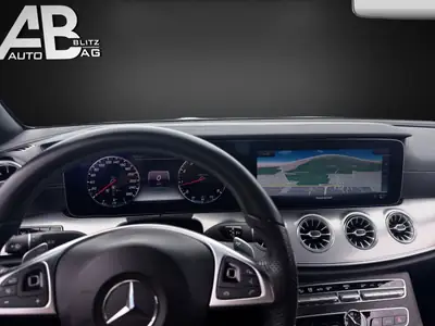 Mercedes-Benz E 300 Cabriolet AMG Line — Élégance décapotable, 245 ch dynamiques — Miniature 11