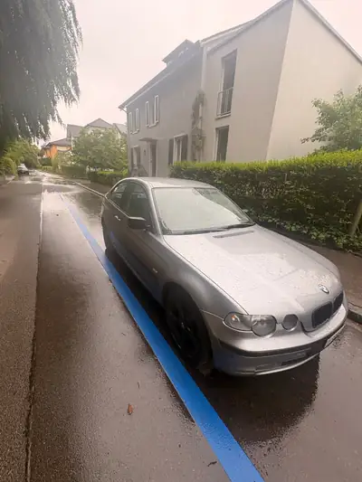 BMW 316 316ti — Berline compacte 2003, moteur essence fiable et économique — Seitenansicht