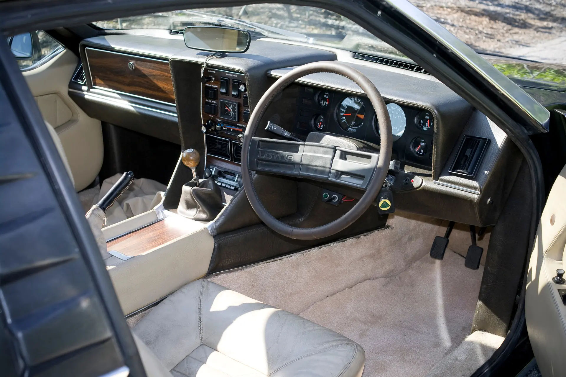 Lotus Elite 1979 occasion Ardon — 3