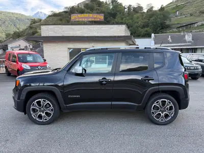 Jeep Renegade 1.4 Turbo Limited AWD — SUV compact agile, traction intégrale, très bon état — Seitenansicht