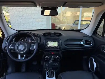 Jeep Renegade 1.4 Turbo Limited AWD — SUV compact agile, traction intégrale, très bon état — Miniatur 12