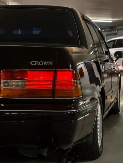 Toyota Crown Sedan Royal Saloon — Légende JDM 1997, état impeccable, H-Zulassung dès 2027 — Thumbnail 7