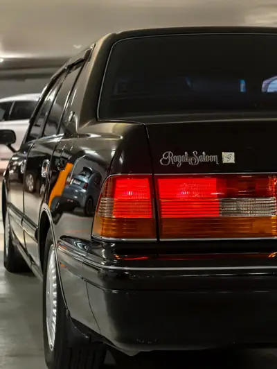 Toyota Crown Sedan Royal Saloon — Légende JDM 1997, état impeccable, H-Zulassung dès 2027 — Thumbnail 8
