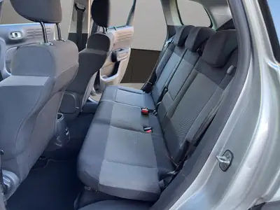 Citroën C3 Aircross 1.2i PureTech Feel — SUV urbain fiable, caméra et navigation intégrées — Miniature 13
