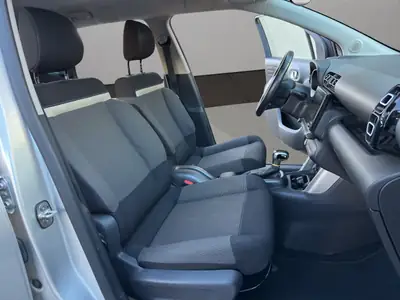 Citroën C3 Aircross 1.2i PureTech Feel — SUV urbain fiable, caméra et navigation intégrées — Miniature 17