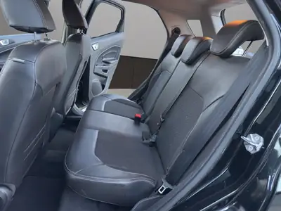 Ford EcoSport 1.0 SCTi Titanium — SUV compact fiable, sièges chauffants et sans accident — Miniature 13
